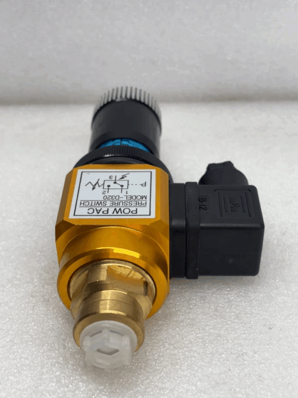 POW PAC D320 Pressure Switch Industrial Grade Durable & Precise Pressure Control Device New Open Box